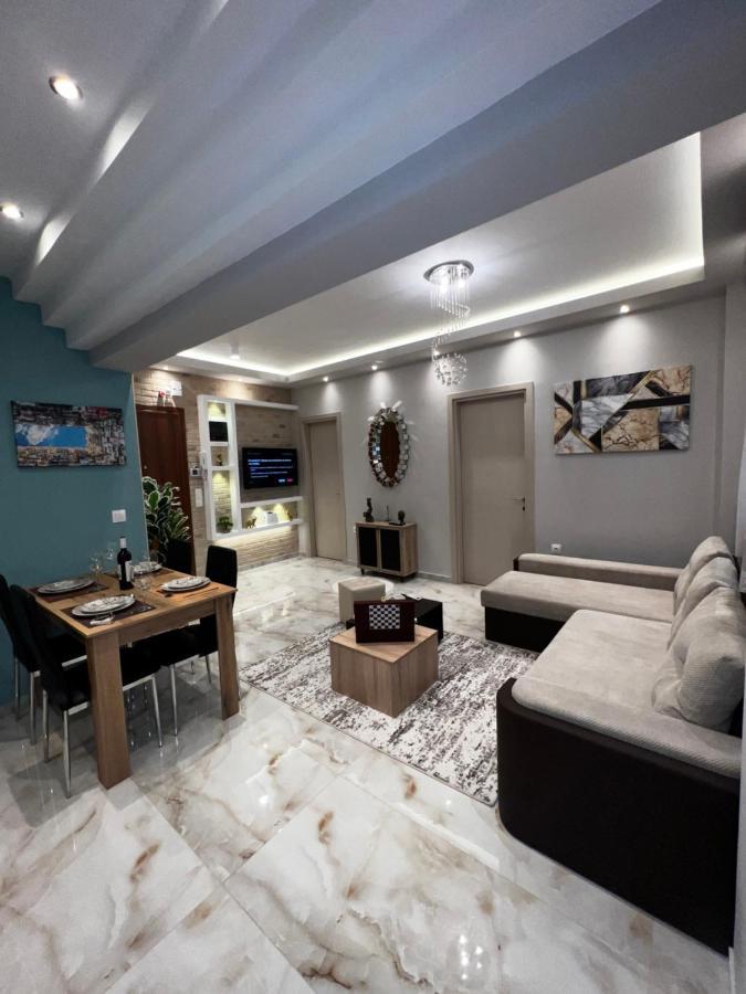 Diamond Apartment *